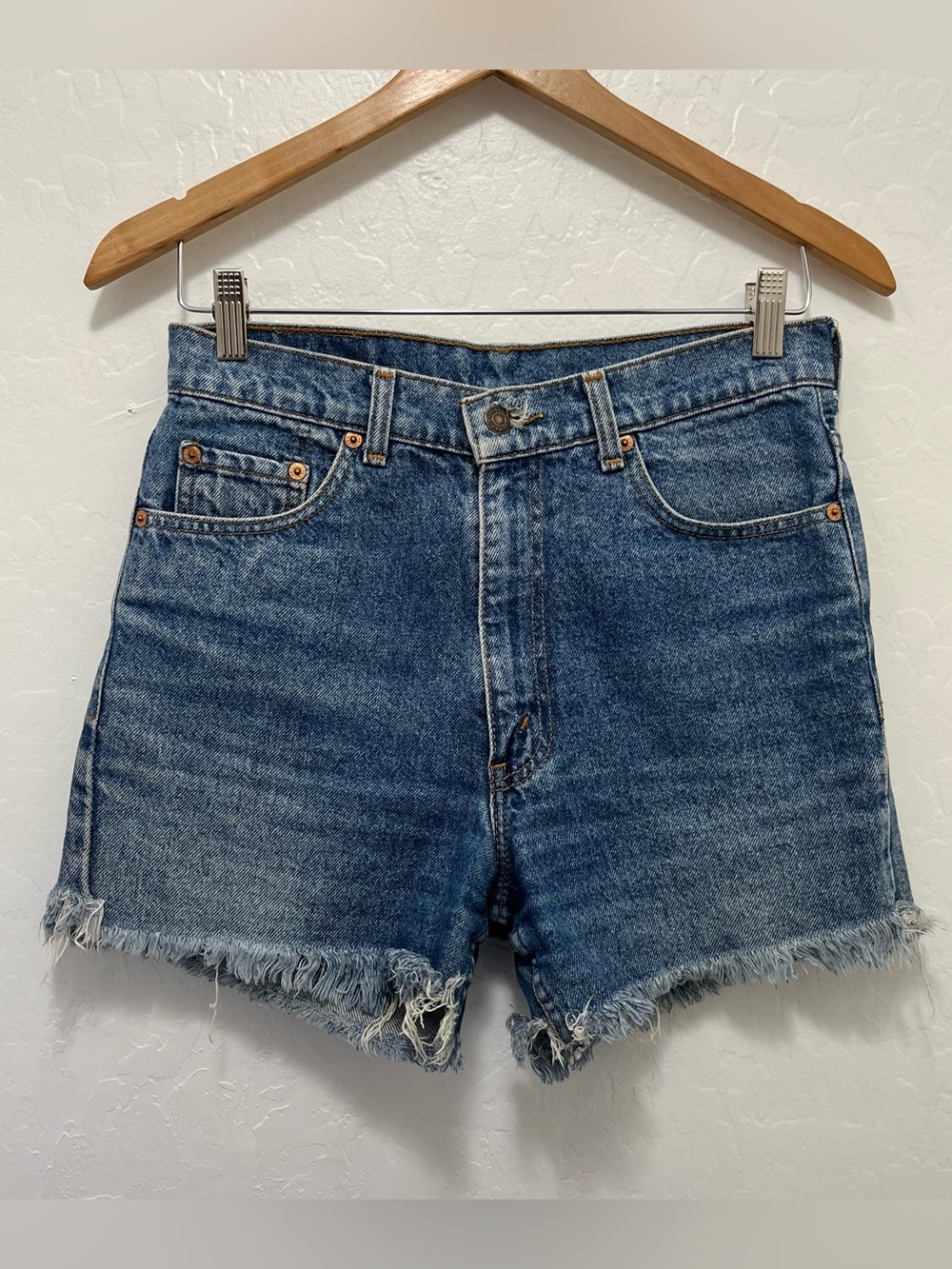 Vintage Levi's 505 0217 Cut Off Denim Shorts Button 359 Waist 28